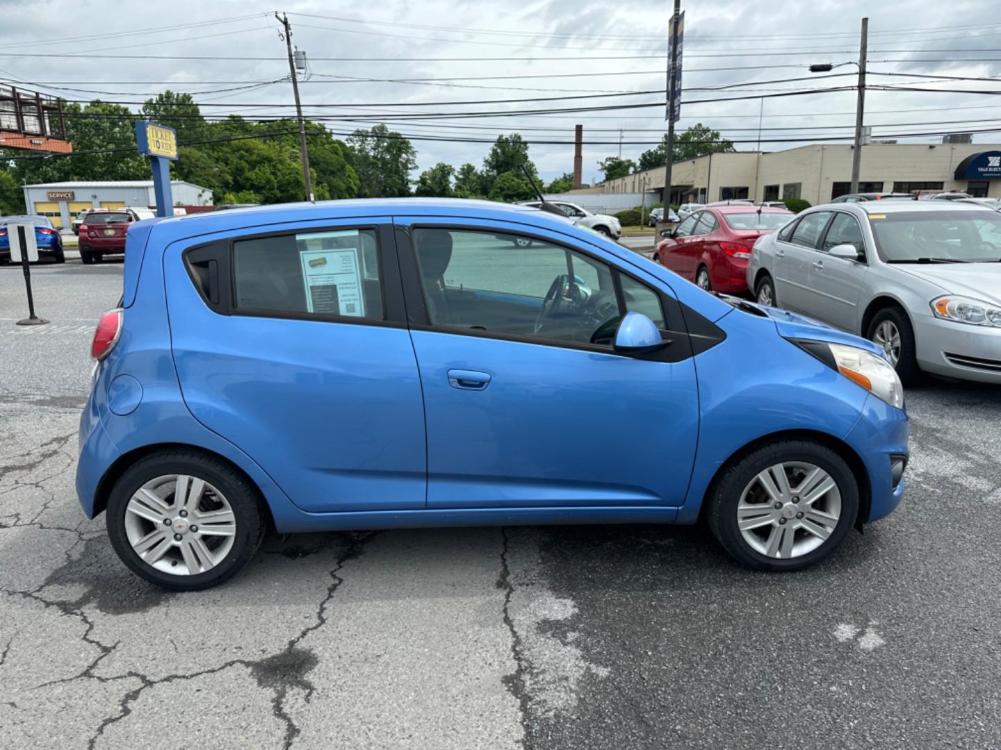 2015 BLUE Chevrolet Spark 1LT CVT (KL8CD6S92FC) with an 1.2L L4 16V DOHC engine, Continuously Variable Transmission transmission, located at 1254 Manheim Pike, Lancaster, PA, 17601, (717) 393-9133, 40.062870, -76.323273 - Photo#3